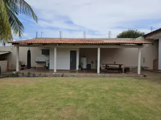 Residencial Tropical – Vende-se ou Aluga-se Casa com 3 quartos, 1 suíte, garagem coberta para 2 carros Residencial Tropical, Açailândia MA - foto 2