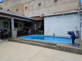 Casa à Venda Bairro Cikel com Piscina, Área Gourmet e 3 Quartos - foto 1