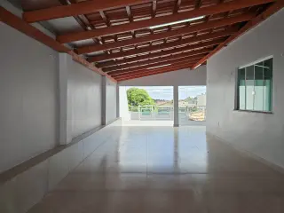 ALUGA-SE: Casa com 3 Quartos e Excelente Espaço no Jardim Glória 2 - foto 2