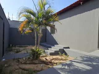 Excelente Casa com Acabamento Moderno no Bairro Bom Jardim - foto 4