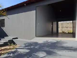 Excelente Casa com Acabamento Moderno no Bairro Bom Jardim - foto 5