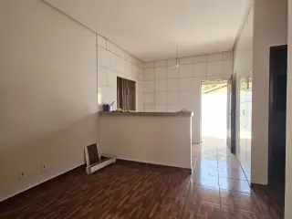 Casa com Quintal e Cozinha Integrada no Glória City - foto 5