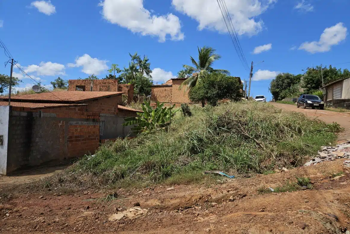 Vila São Francisco - Terreno à venda - Açailândia MA