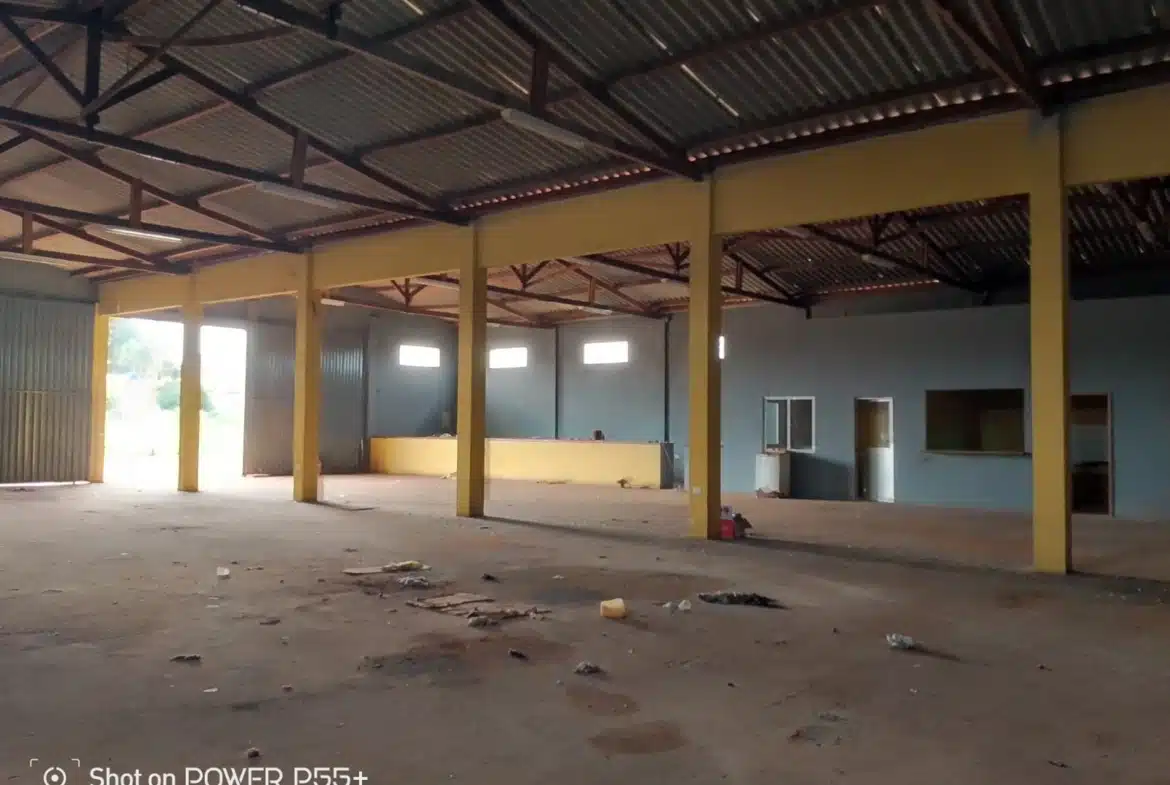 Aluga-se Galpão em  Açailândia MA Residencial Tropical –  500m²