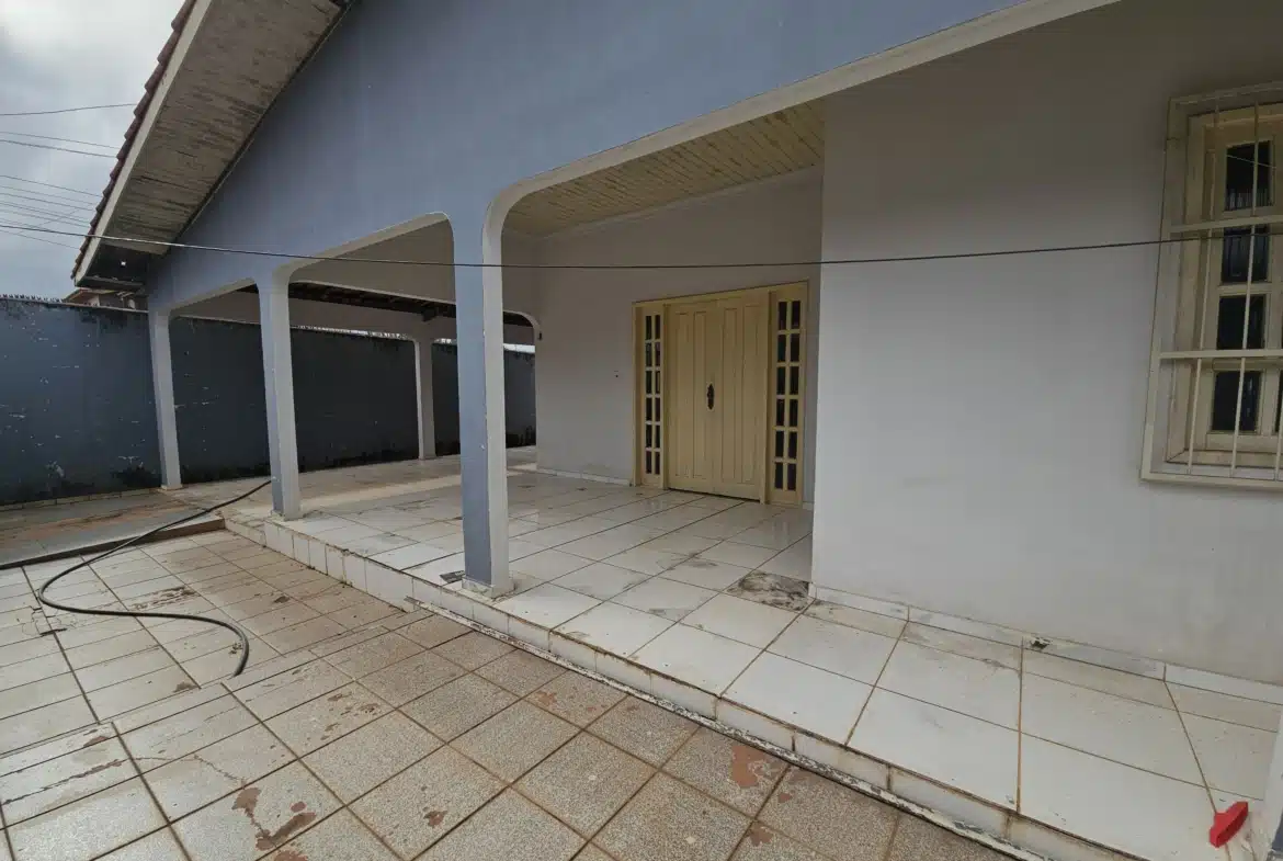 Casa à venda Jardim América Açailândia MA – Frente 2 Casa com Piscina e Excelente Área de Lazer no Jardim América