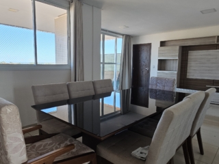 ALUGA-SE: Amplo Apartamento Mobiliado com 3 Suítes no Edifício Renoir