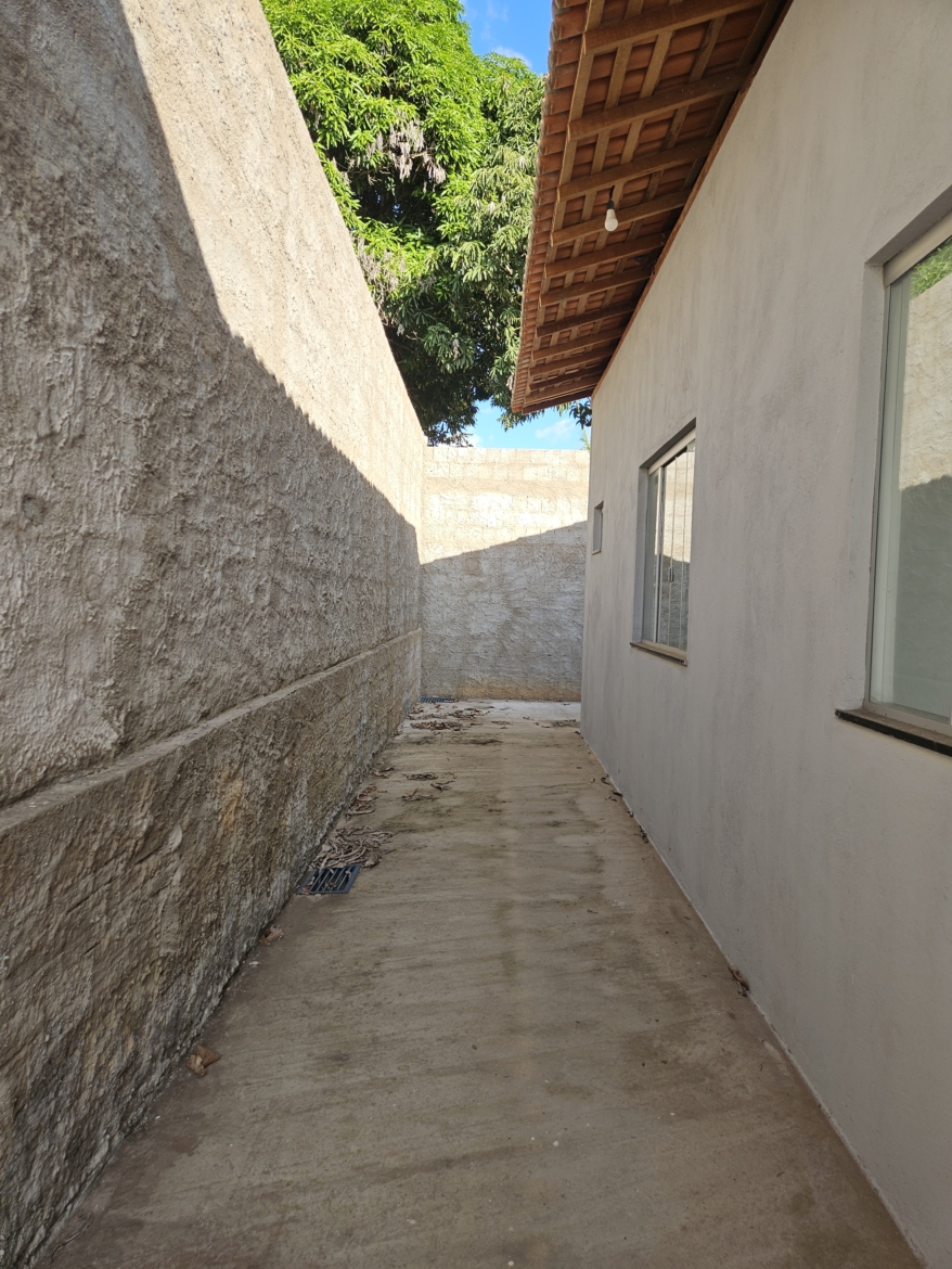 Casa Moderna com 2 Quartos e Suíte na Vila São Francisco