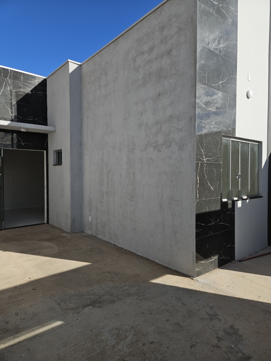 Casa Moderna com 2 Quartos e Suíte na Vila São Francisco